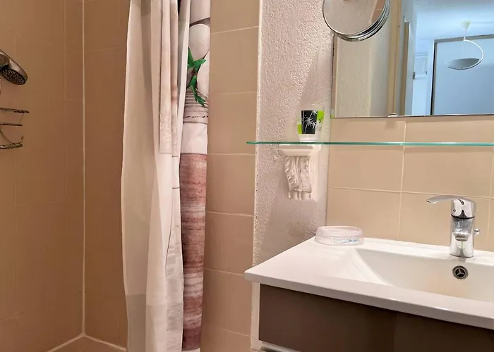 Appt Climatisé Avec Piscine, 6 Couchages, Proche Plage, 2 Terrasses, Parking – - Fr-1-251-551 Appartamento *