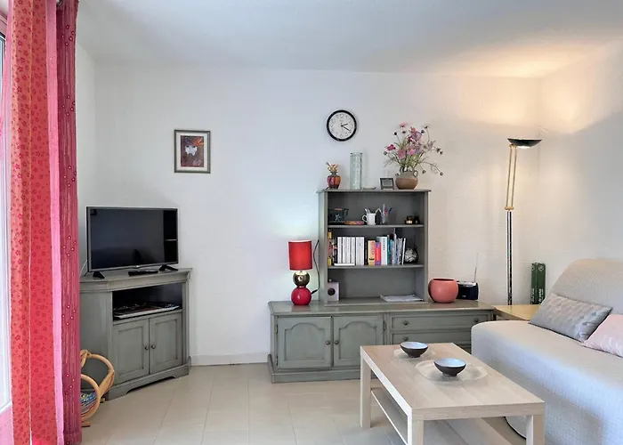 Апартаменти Appt Climatise Avec Piscine, 6 Couchages, Proche Plage, 2 Terrasses, Parking - - Fr-1-251-551